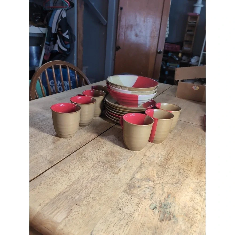 Lot Of 17 Sango‎ Set Dishes Coffee Cups Bowls Plates Gold dust Red 5042 NU